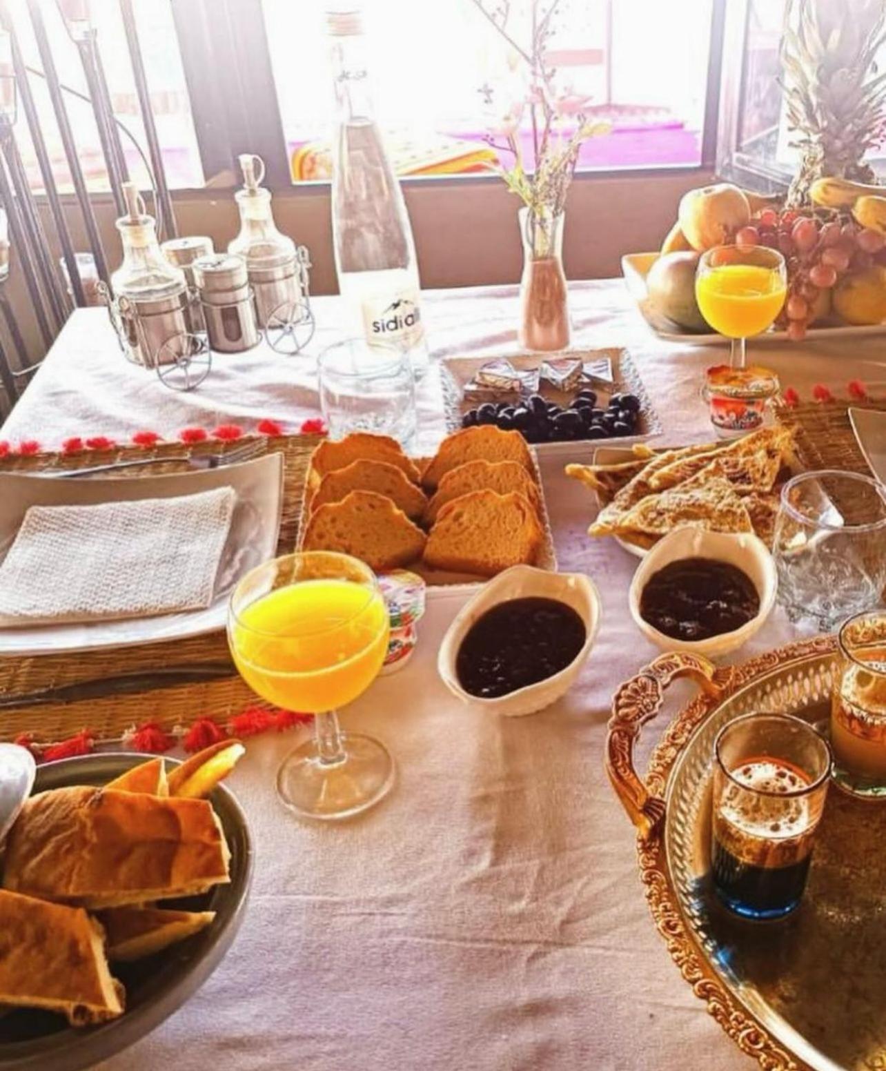 Mirage Luxury Camp Hotel Merzouga Bagian luar foto